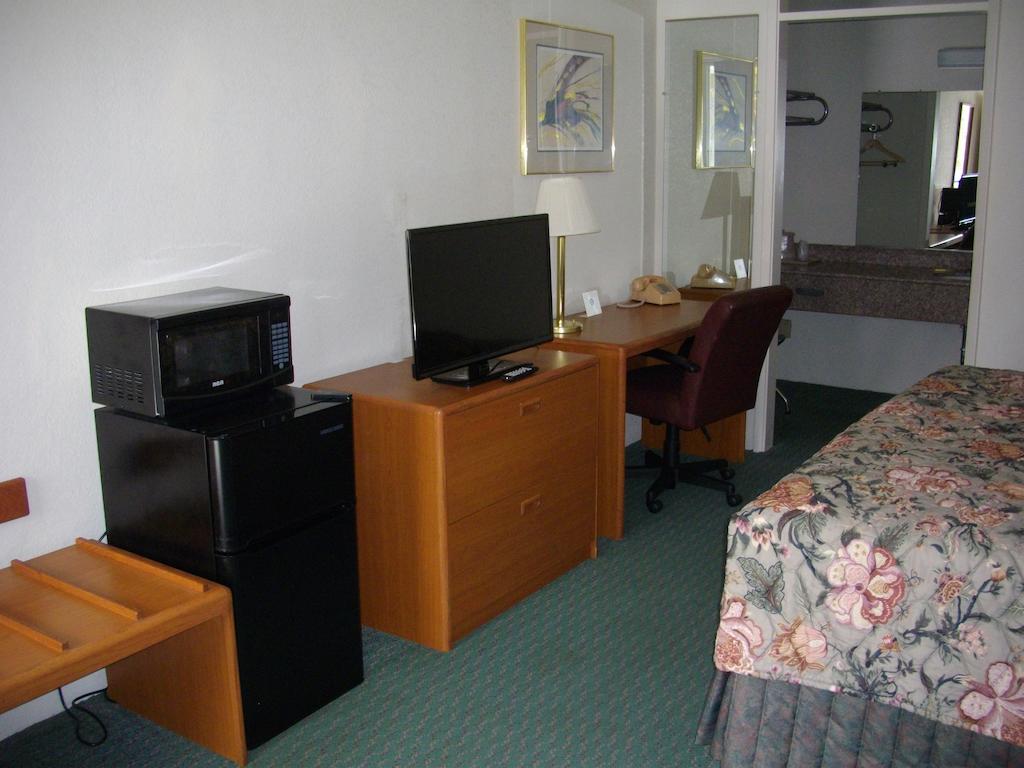 Macomb Inn Szoba fotó